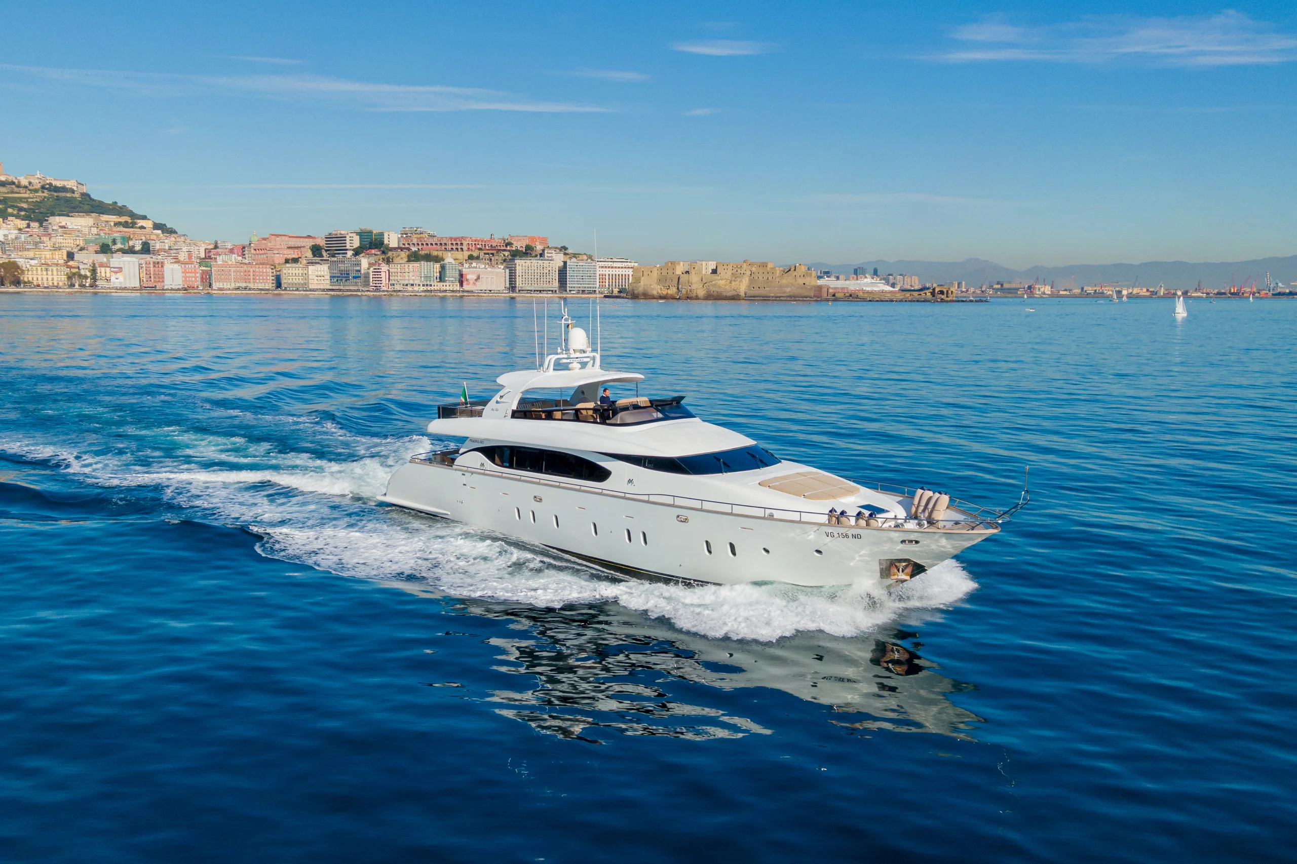 MY LIFE - Maiora 90 underway