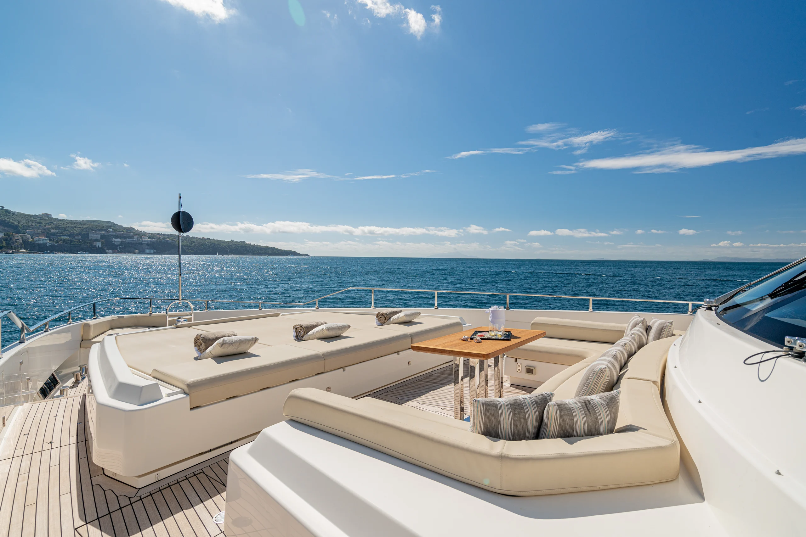 SOUTH - Ferretti Custom Line Navetta 33 foredeck lounge area