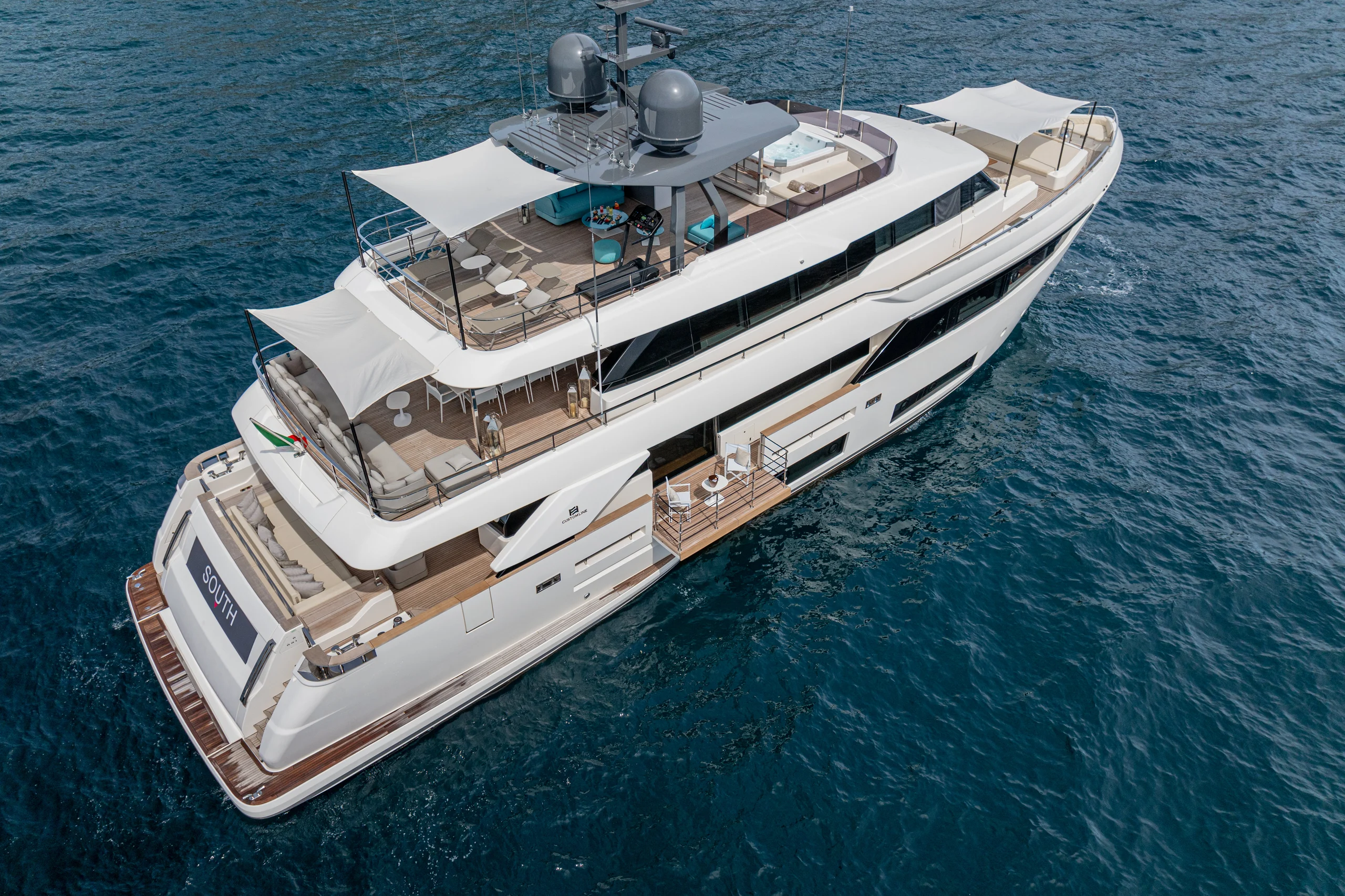 SOUTH - Ferretti Custom Line Navetta 33 side profile with balcony