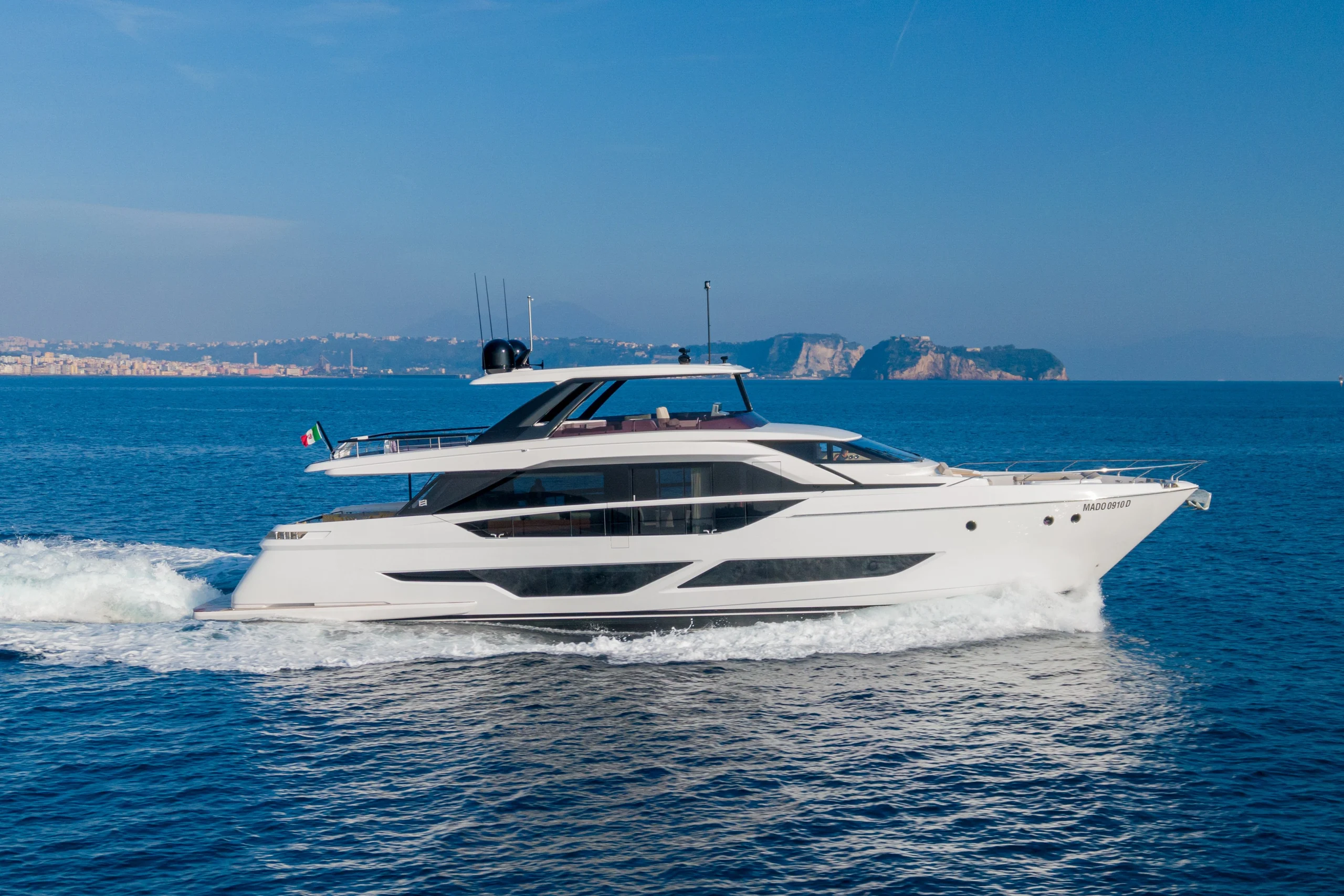 VITTORIA - 2022 Ferretti 860 Luxury Crewed Motor Yacht cruising