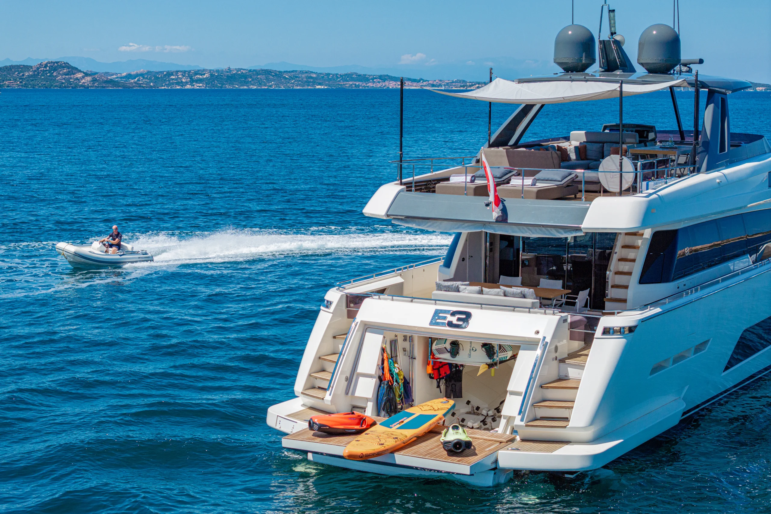 E3 - Ferretti 850 water toy selection available in Sicily, Sardinia and the Amalfi Coast