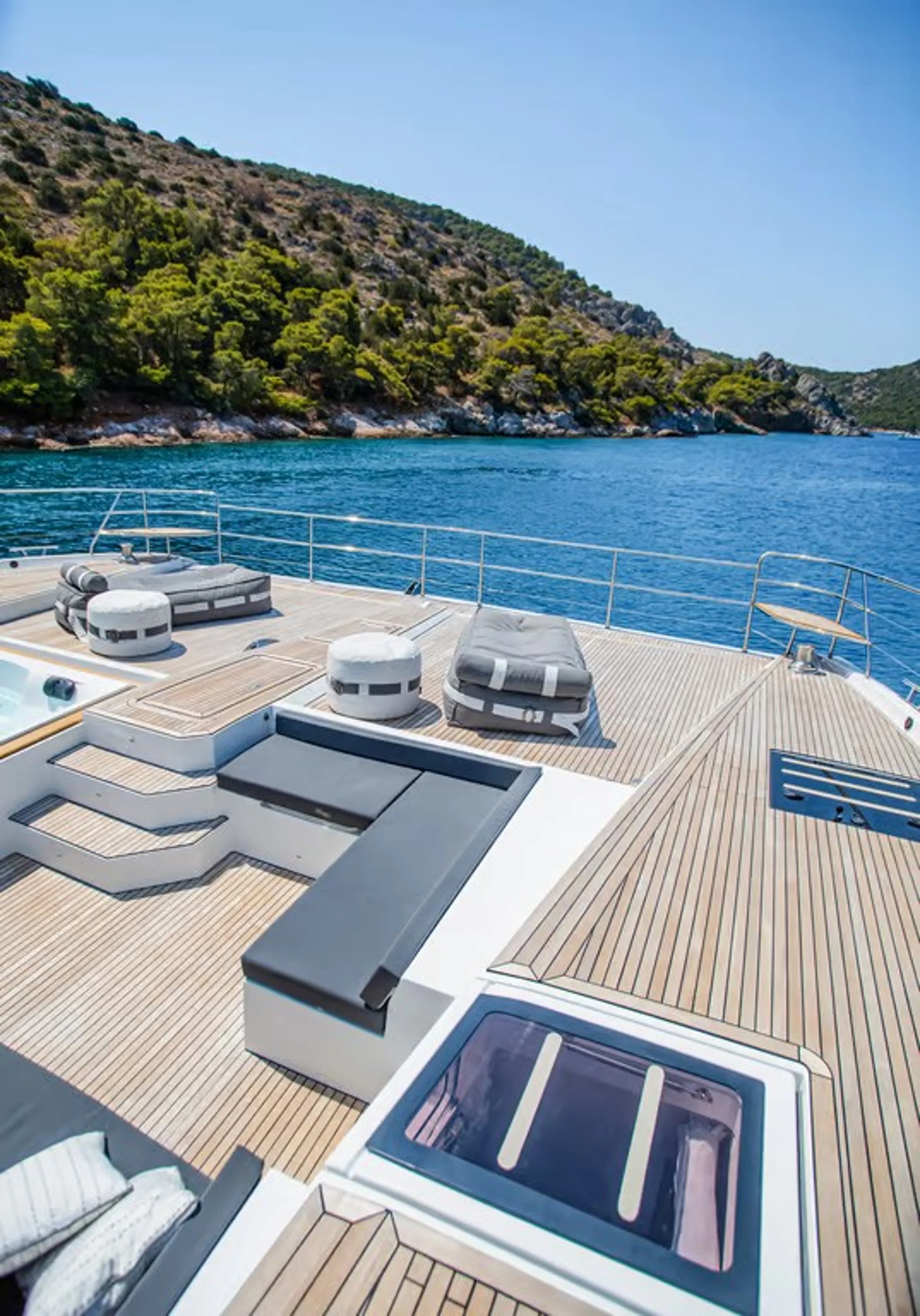 CORE - Fountaine Pajot 67 Power Catamaran foredeck