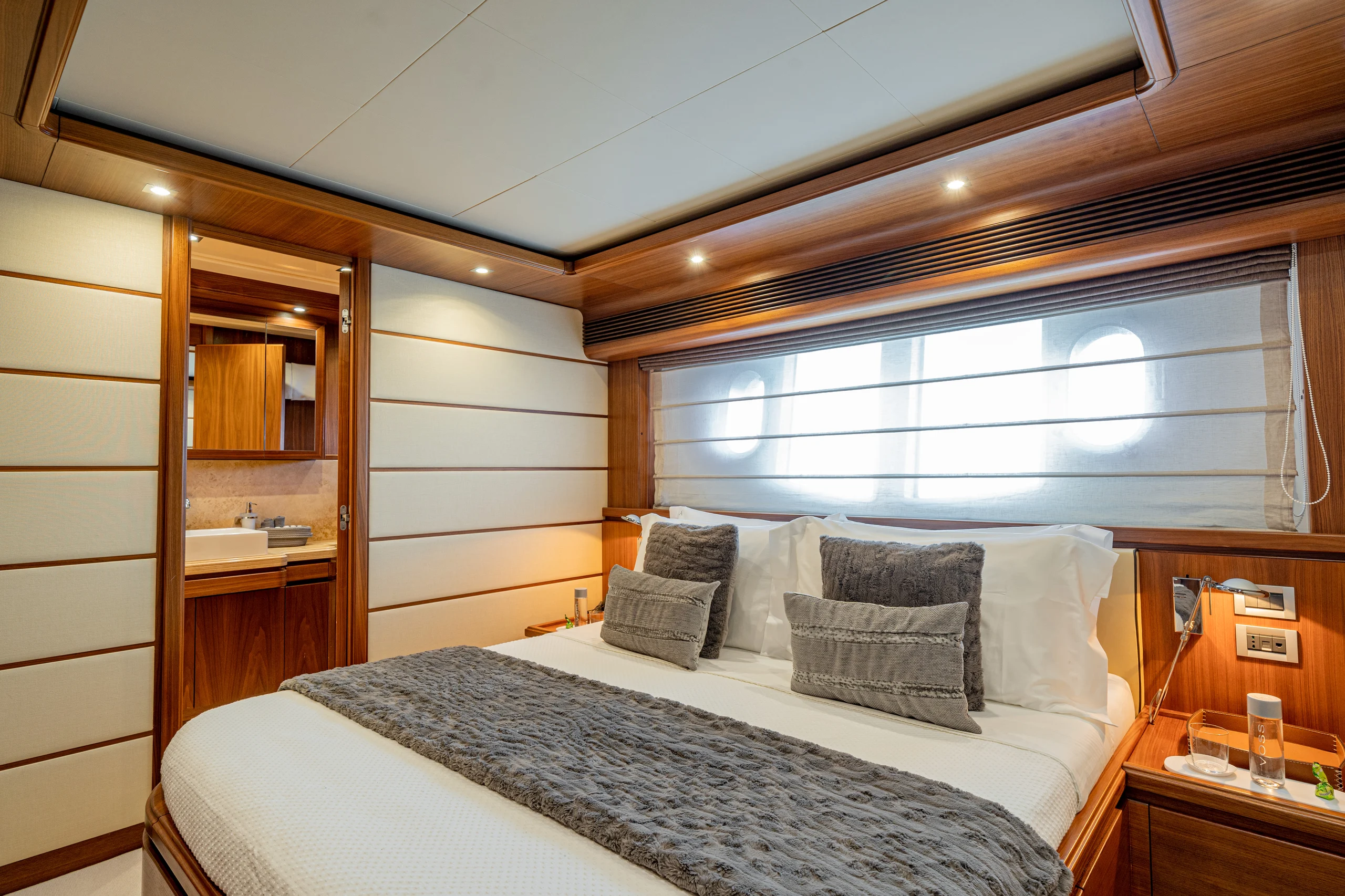 ETHNA - Custom Line 97 double cabin