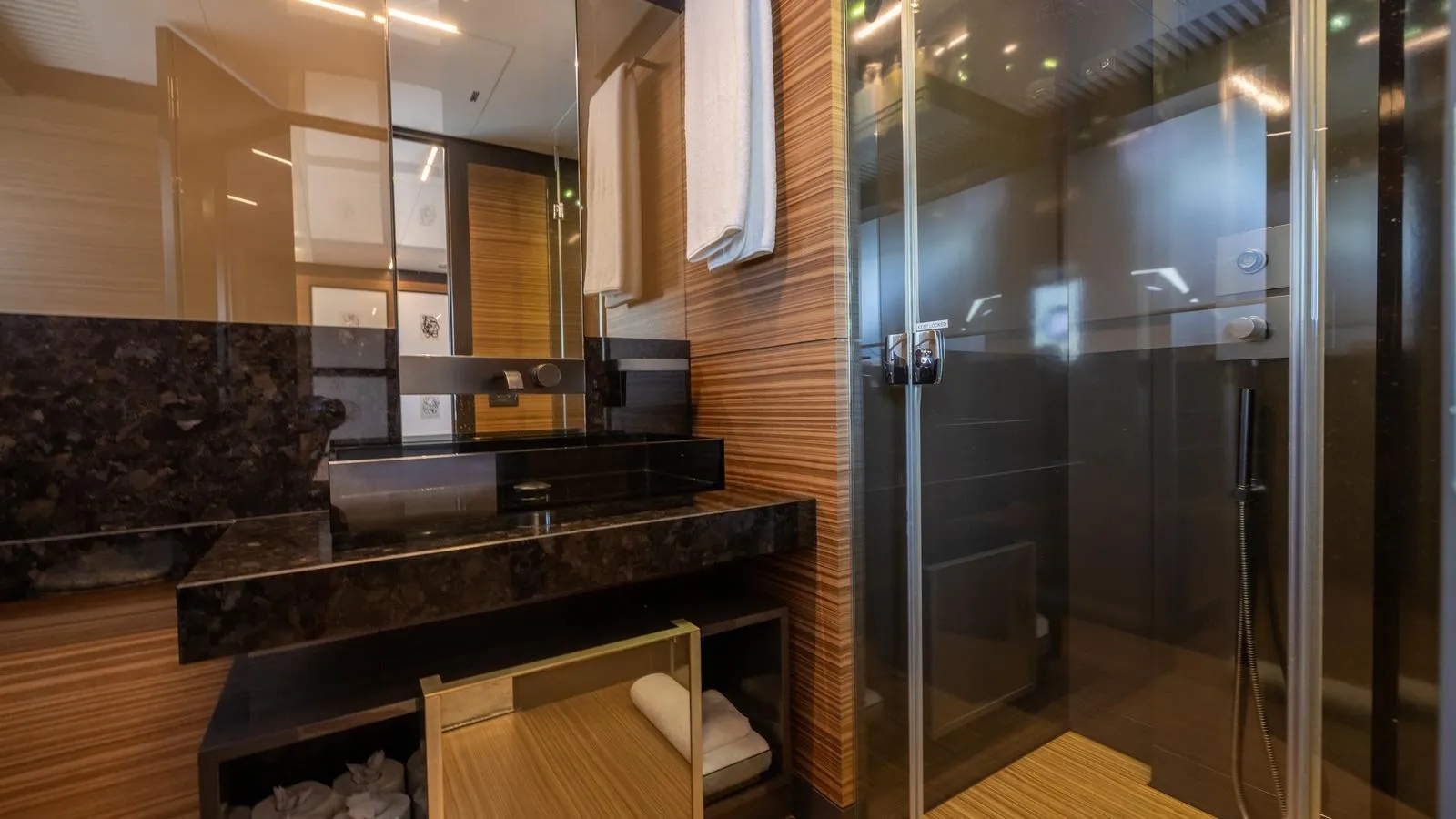 DATE NIGHT - Feretti 920 Bahamas Luxury Motor Yacht Charter ensuite cabin