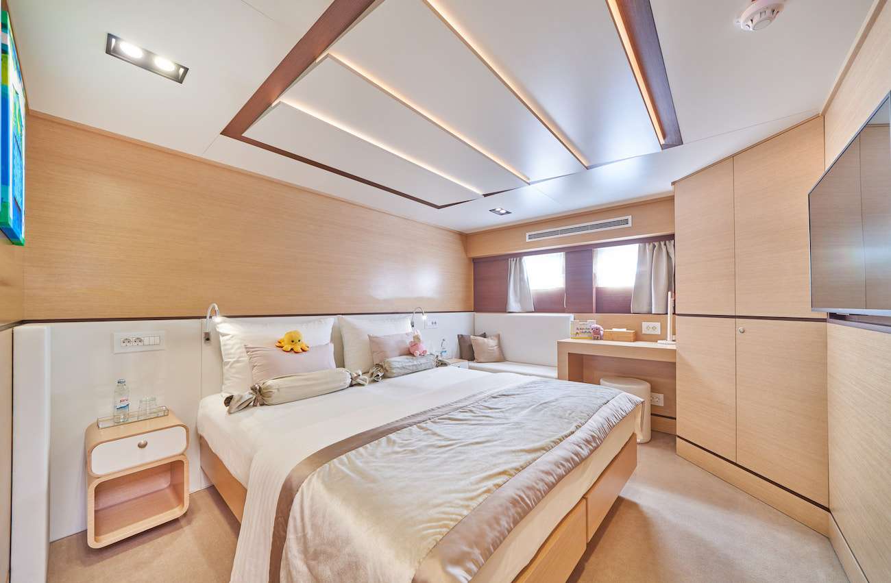 Croatia Luxury Gulet OMINA double cabin