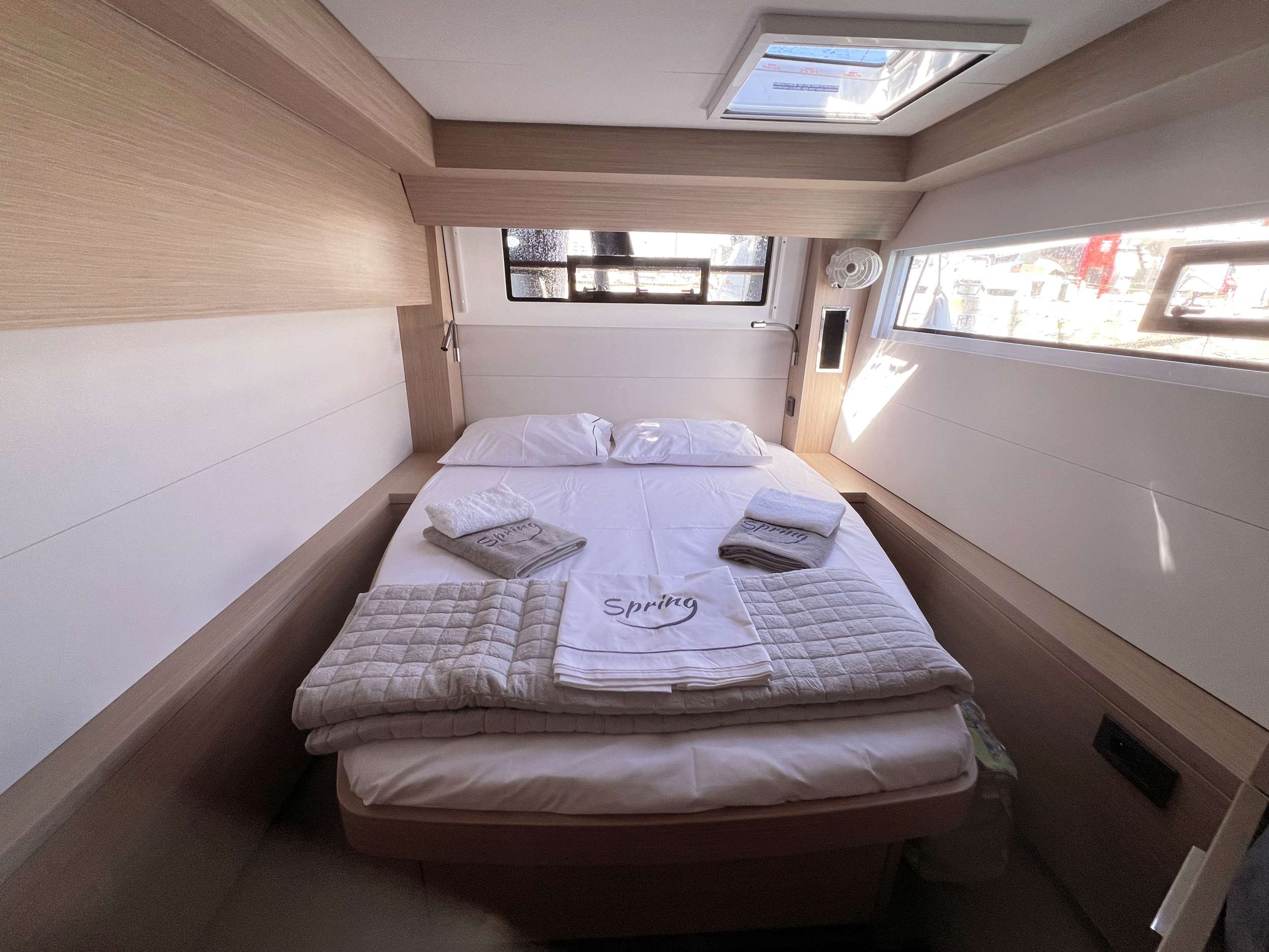 SPRING Lagoon 51 - double cabin