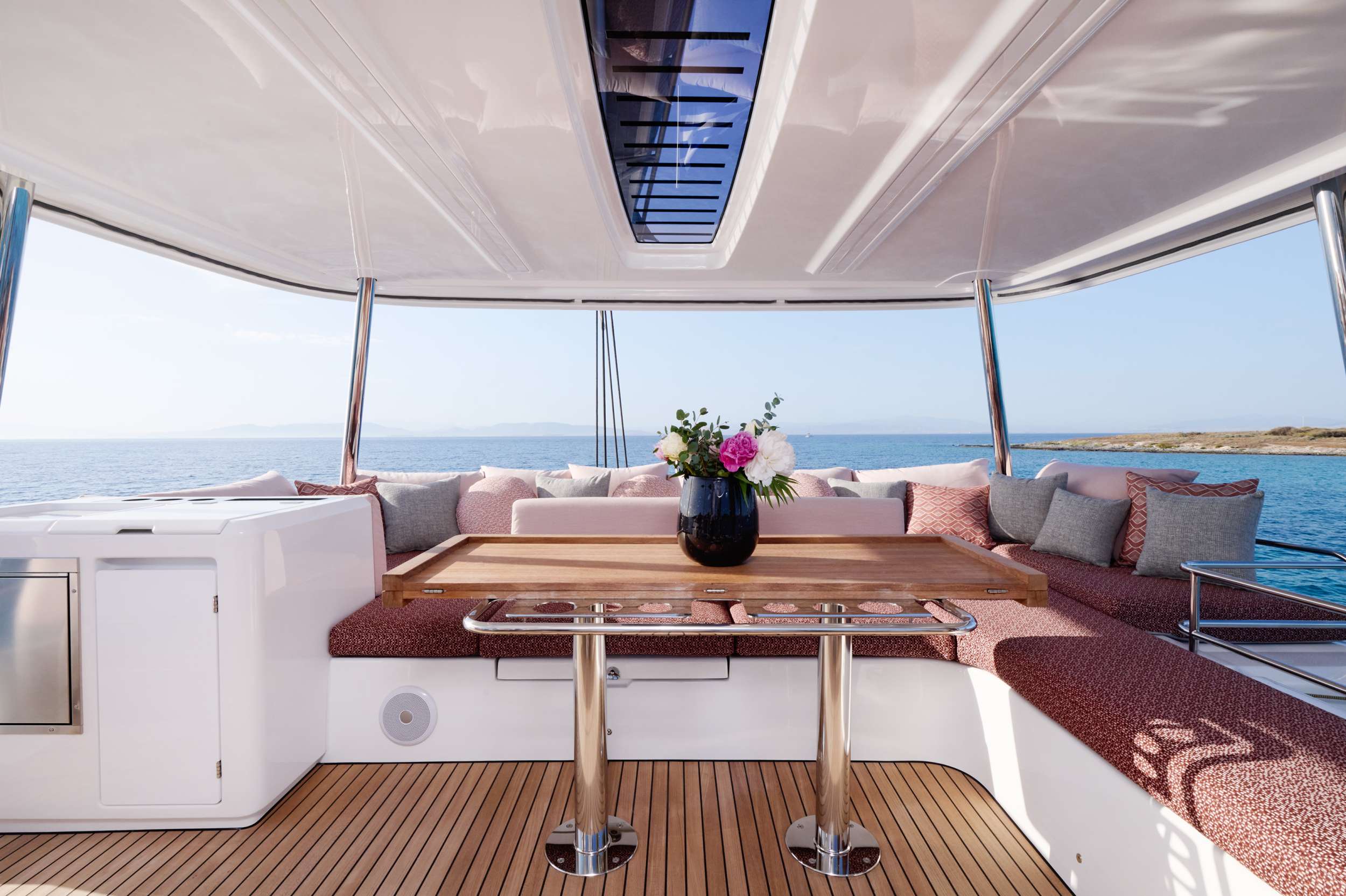 Greece Crewed Catamaran DREAM - Lagoon 55 flybridge