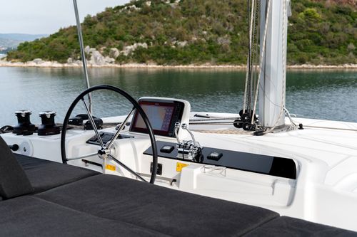 JOANSEA catamaran flybridge helm station
