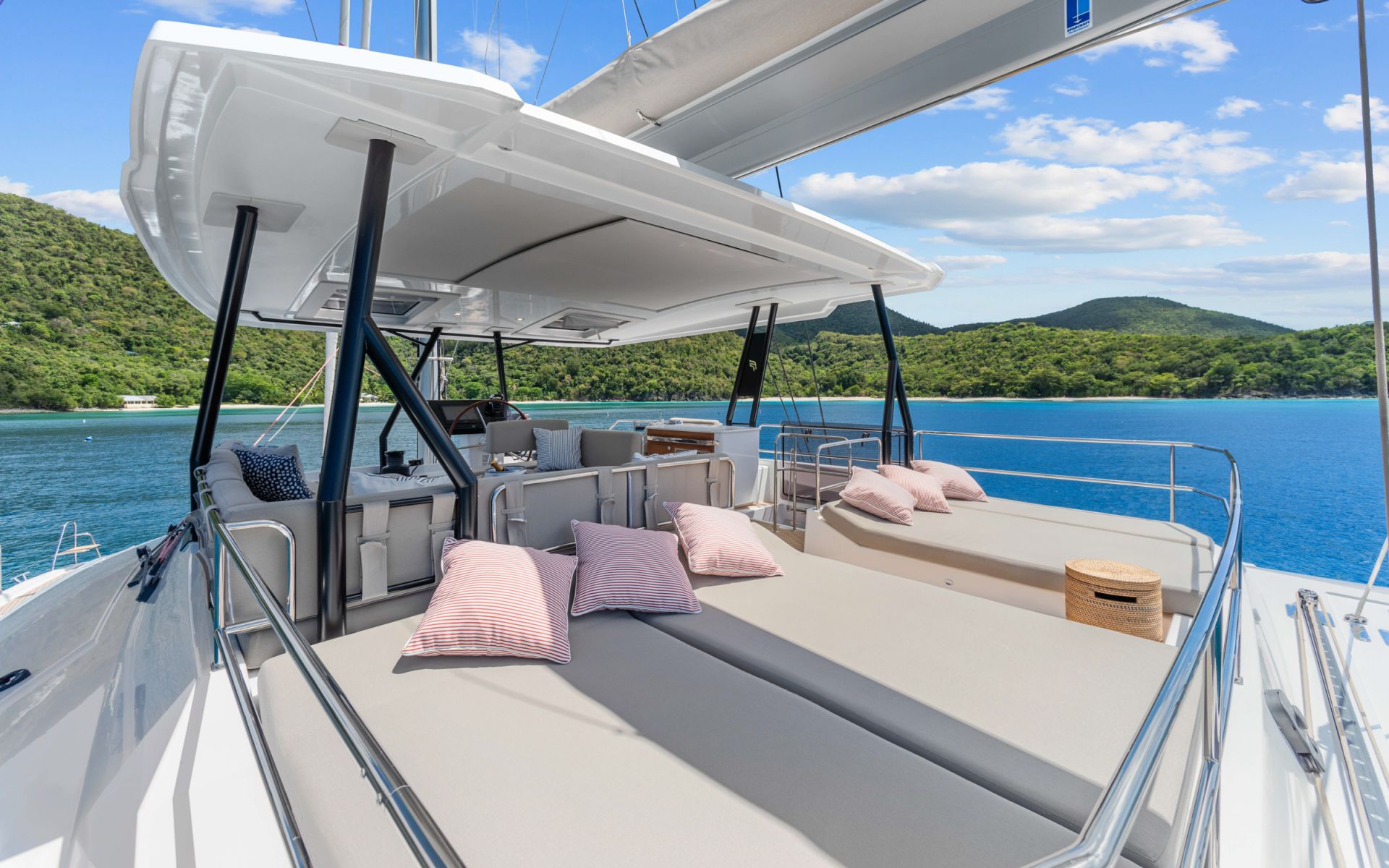 HOURGLASS - BVI Crewed Catamaran - Fountaine Pajot Samana 59 sunbathing area