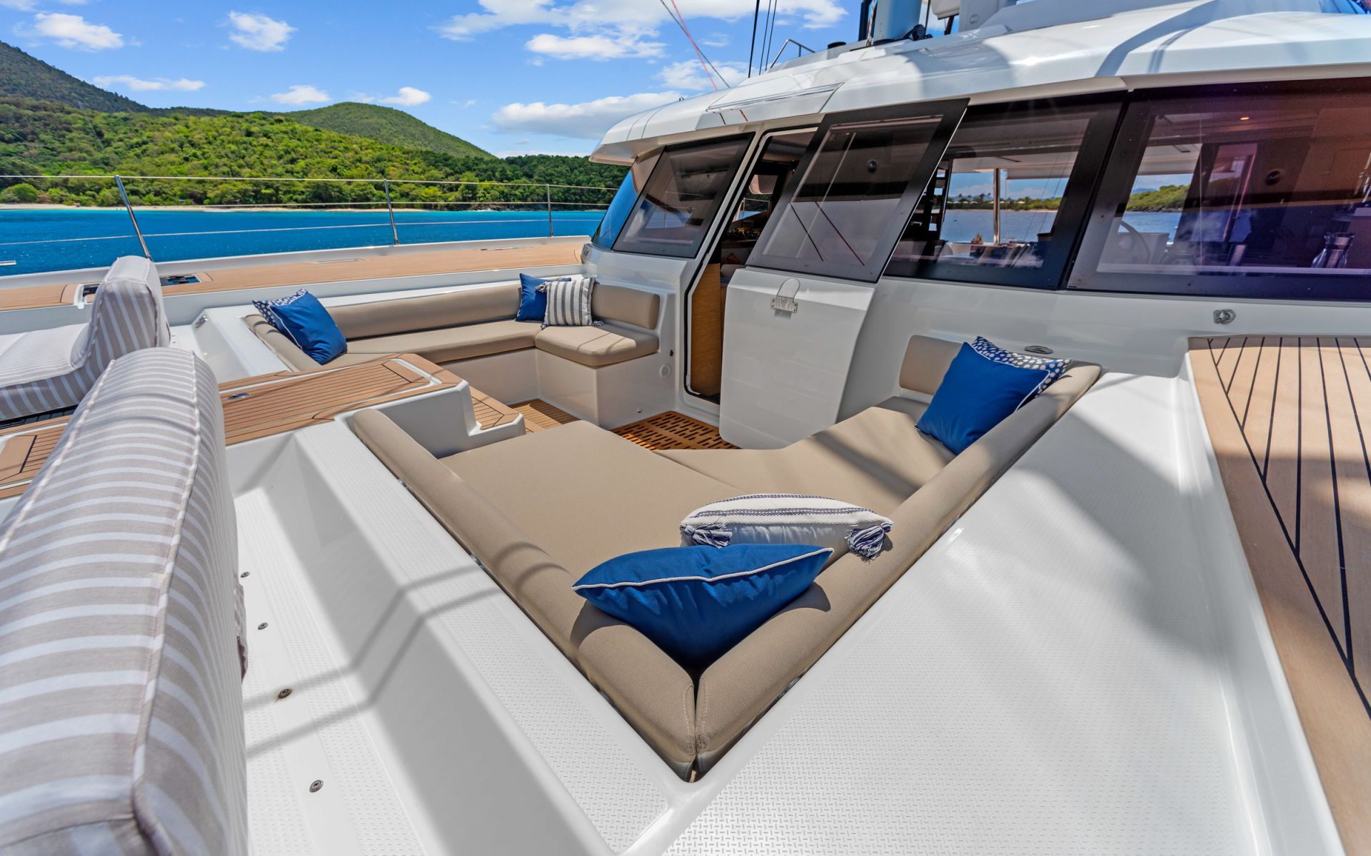 HOURGLASS - BVI Crewed Catamaran - Fountaine Pajot Samana 59 conversation pit
