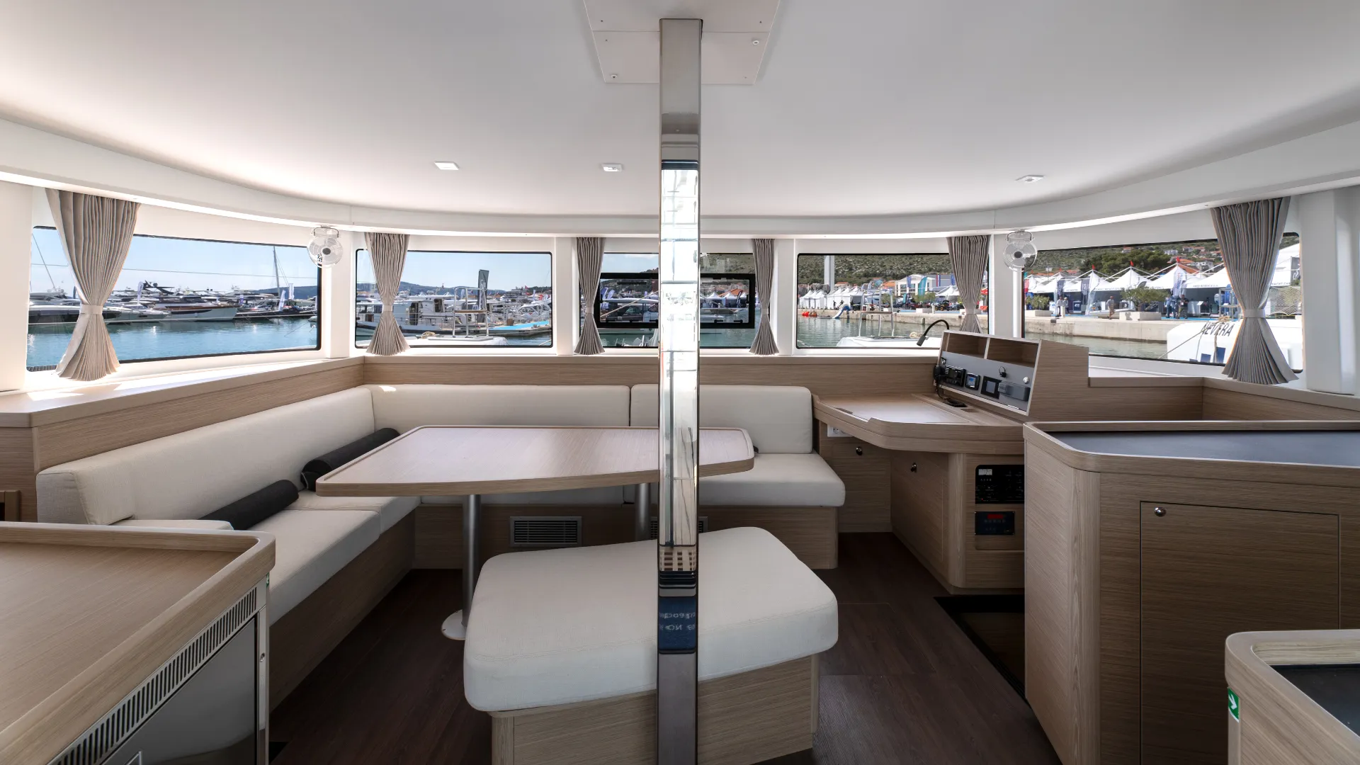 Croatia Bareboat Catamaran Lagoon 42 AVENTUS saloon