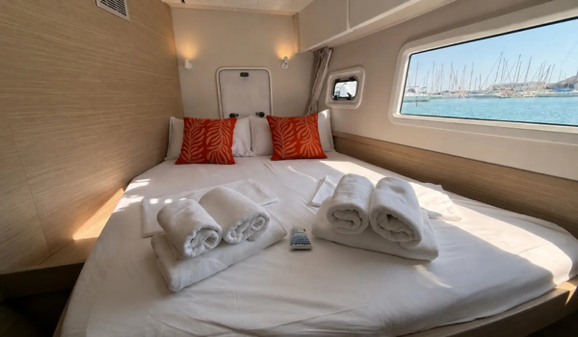 Croatia Bareboat Catamaran Lagoon 42 AVENTUS cabin