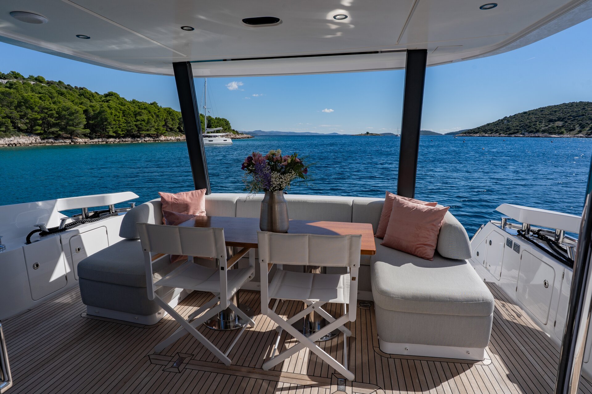 Croatia Crewed Motor Yacht DONNA - 2023 Azimut 68 Fly aft deck