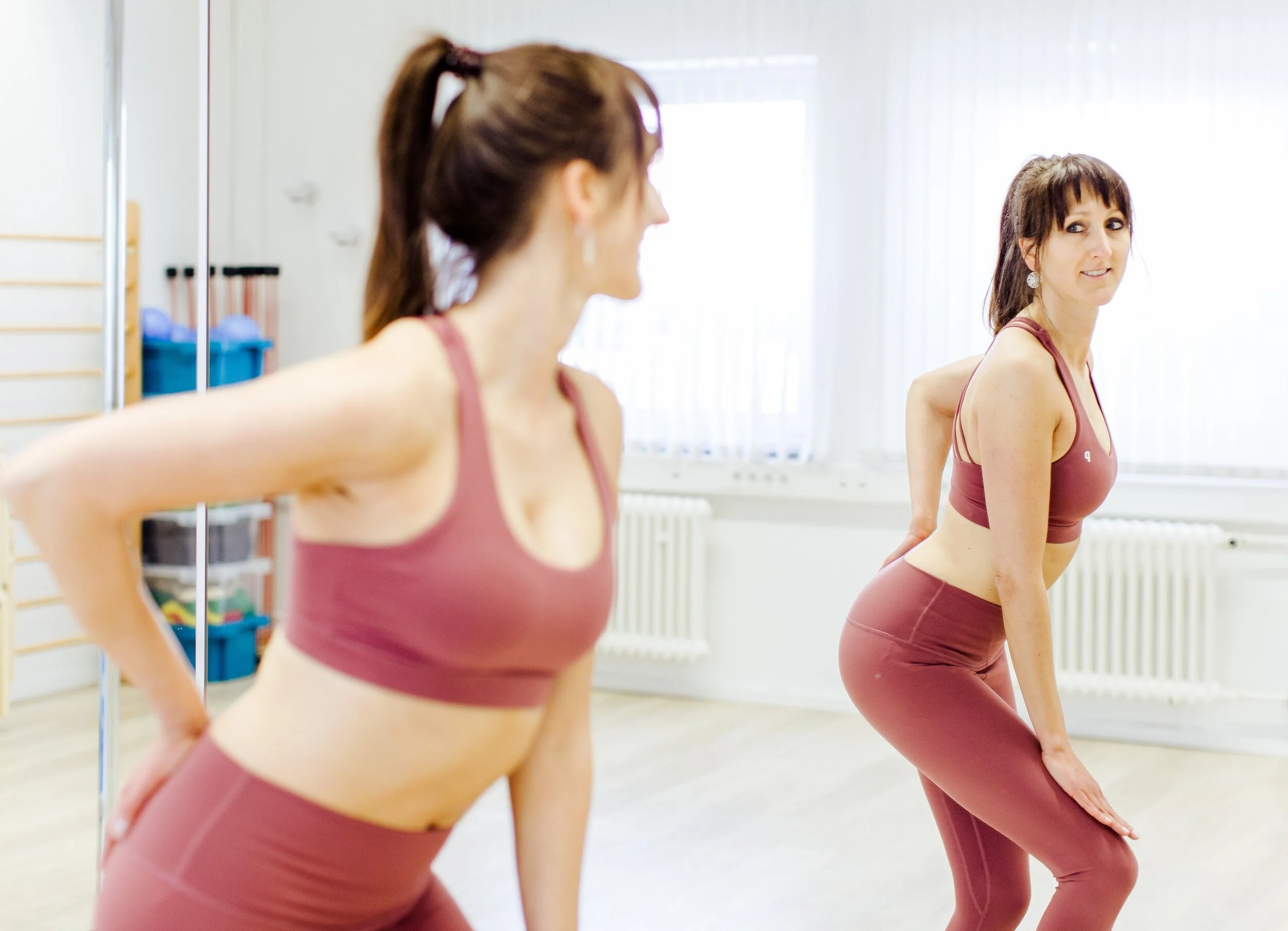 Strip and move Tanzbewegung im STUDIO8 in Nagold