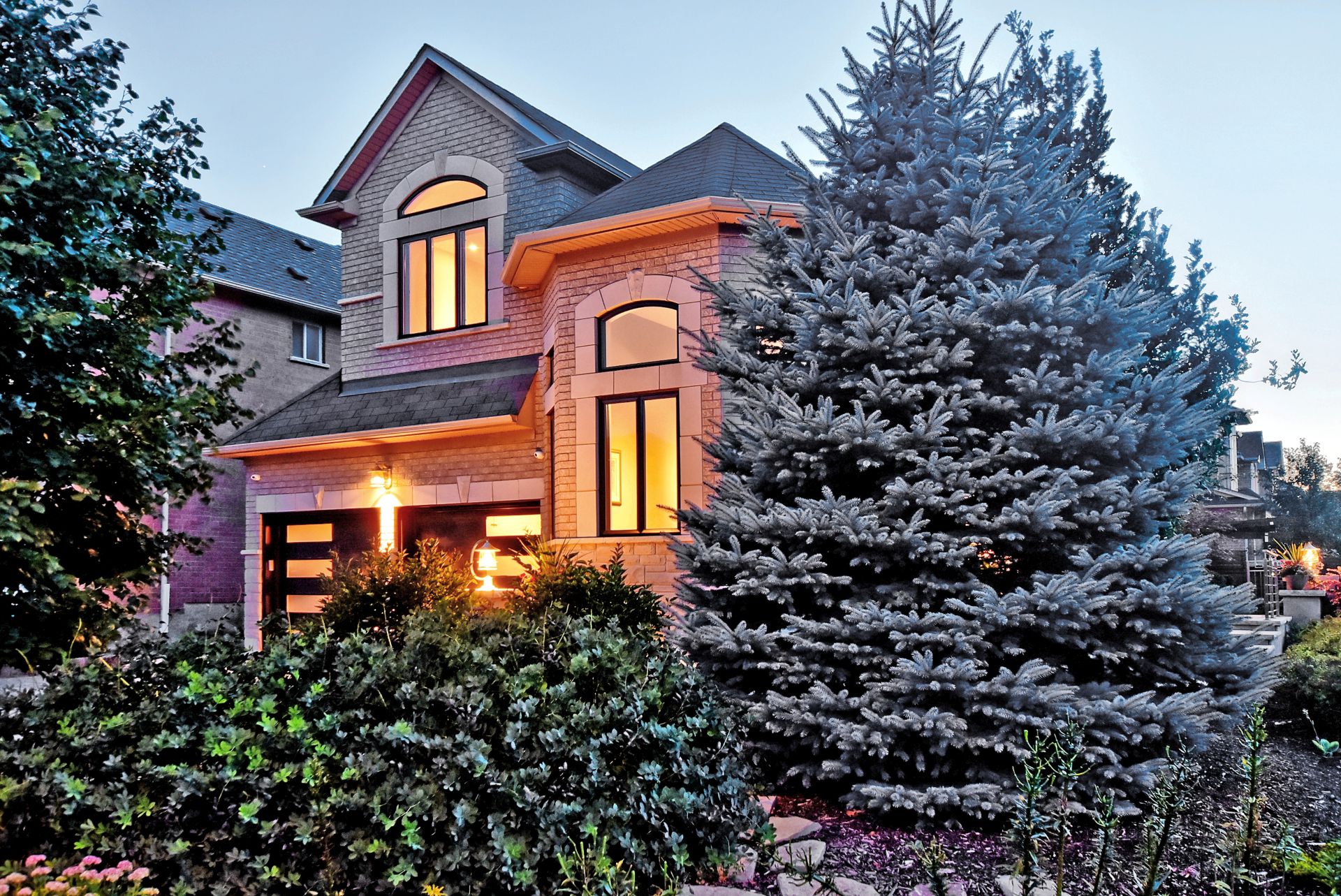 exterior home maintenance checklist