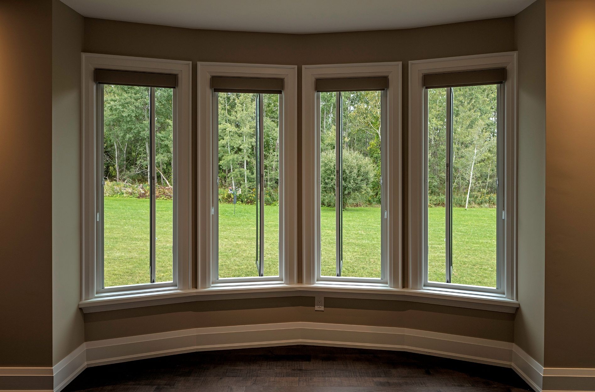 push out casement window