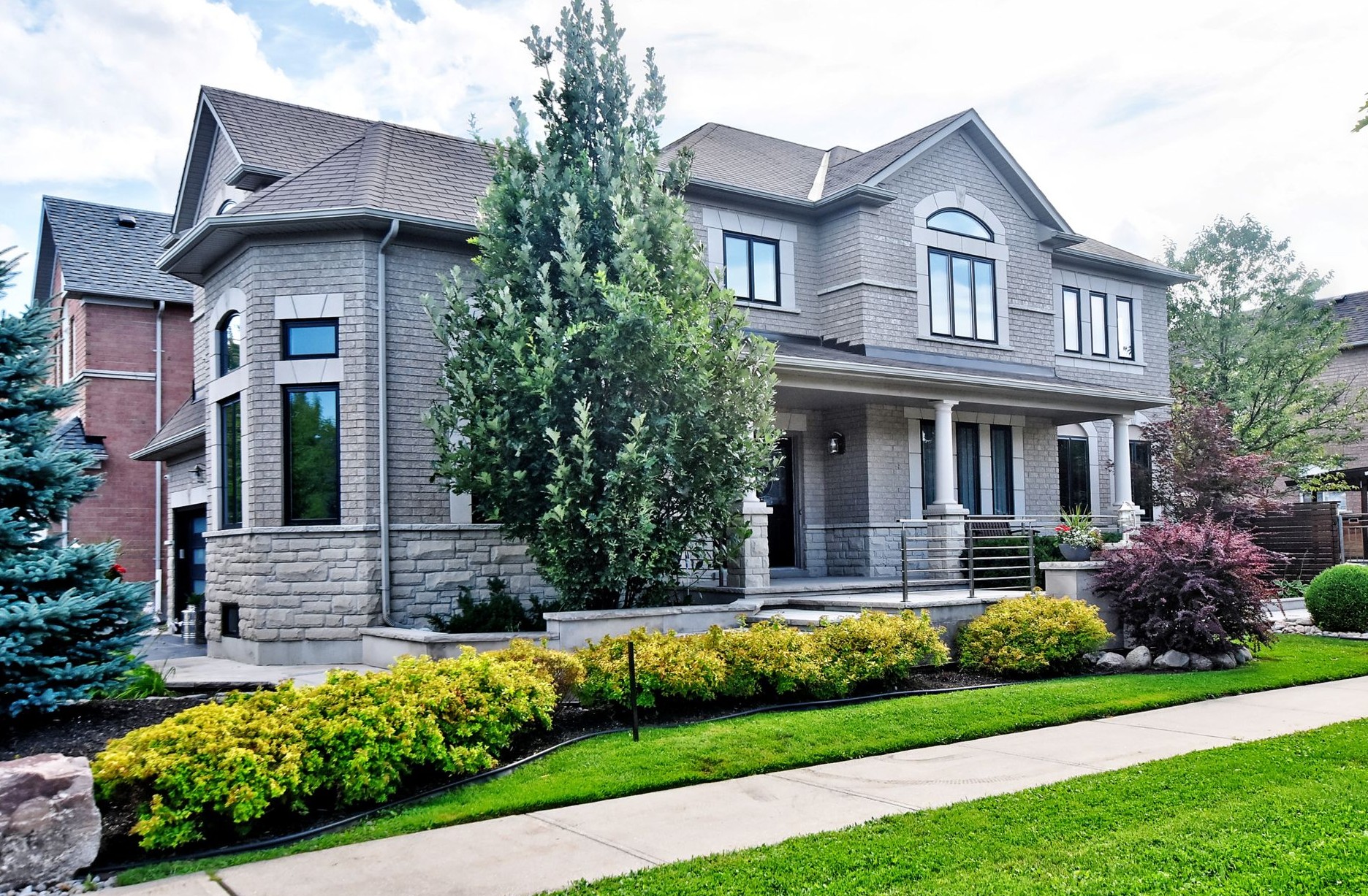 front door replacement cost ontario