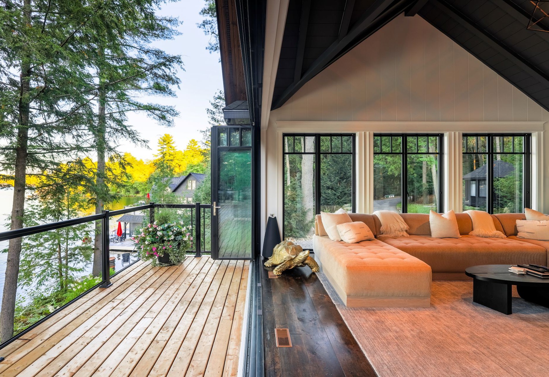 floor to ceiling windows