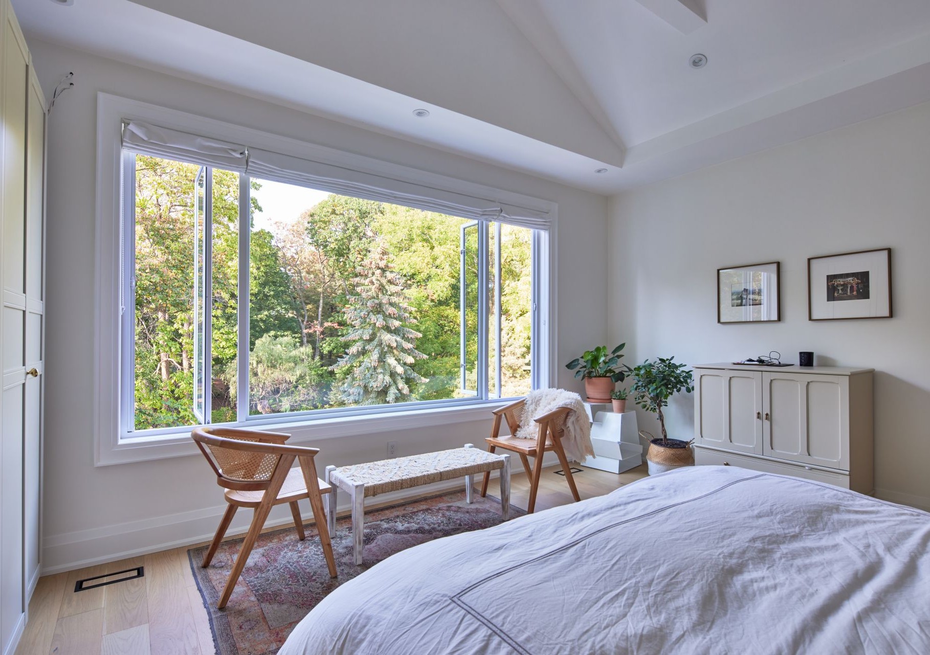 energy efficient windows in bedroom