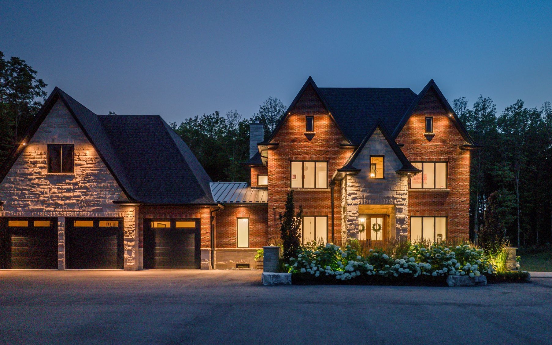 how many kwh does the average home use