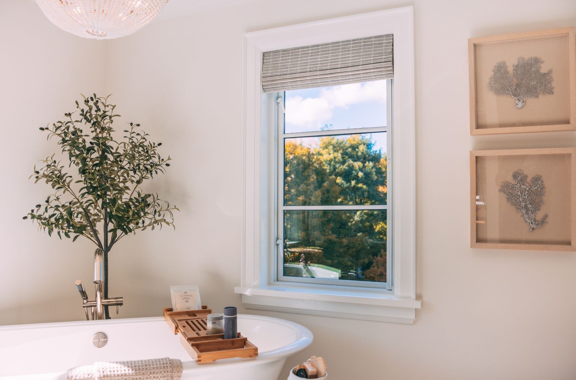 casement window near bathtub