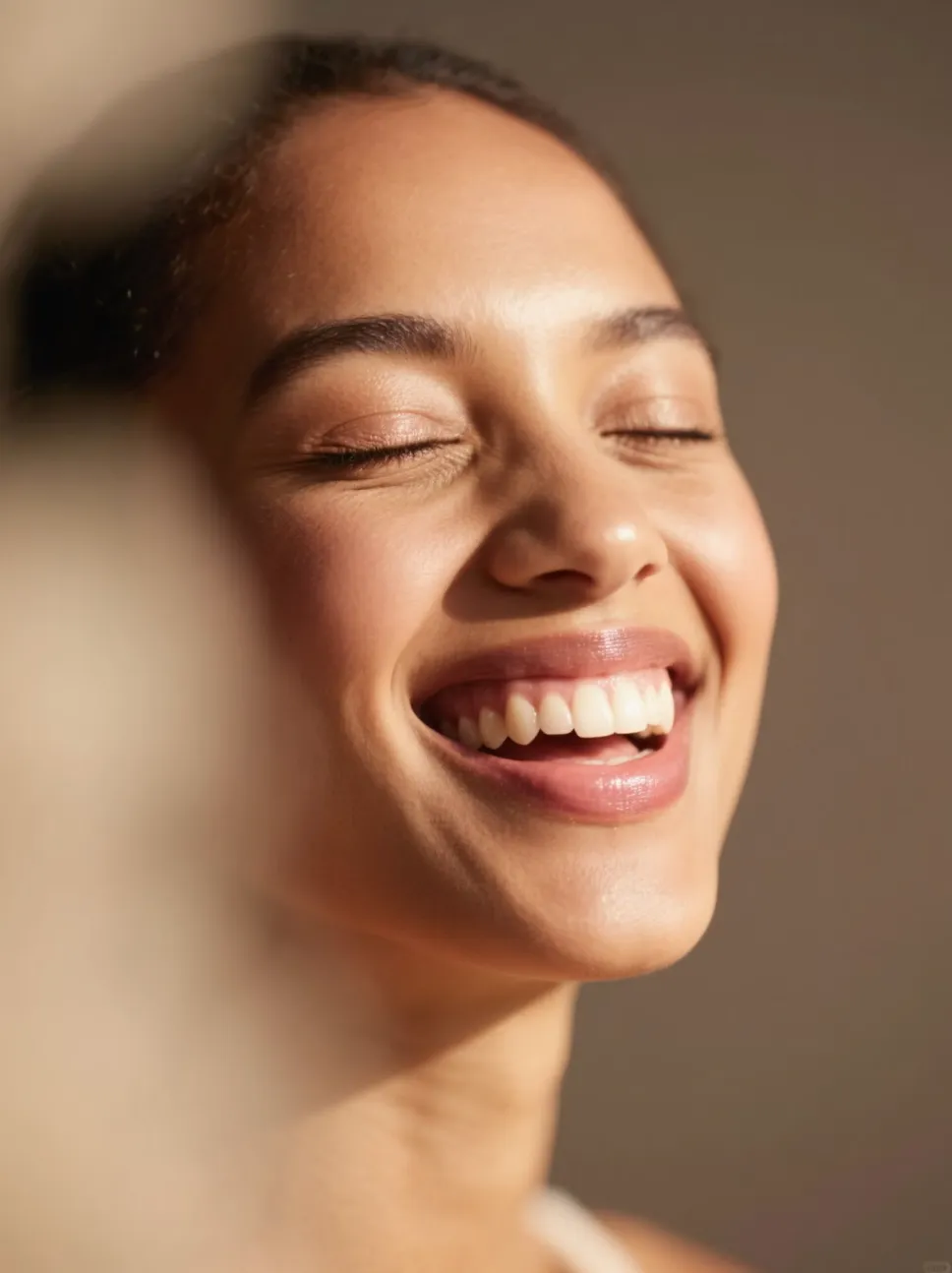 Femme souriante shooting Bolden Films