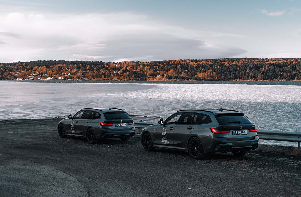 Skolebiler på Roald Amundsens hjem, Svartskog.