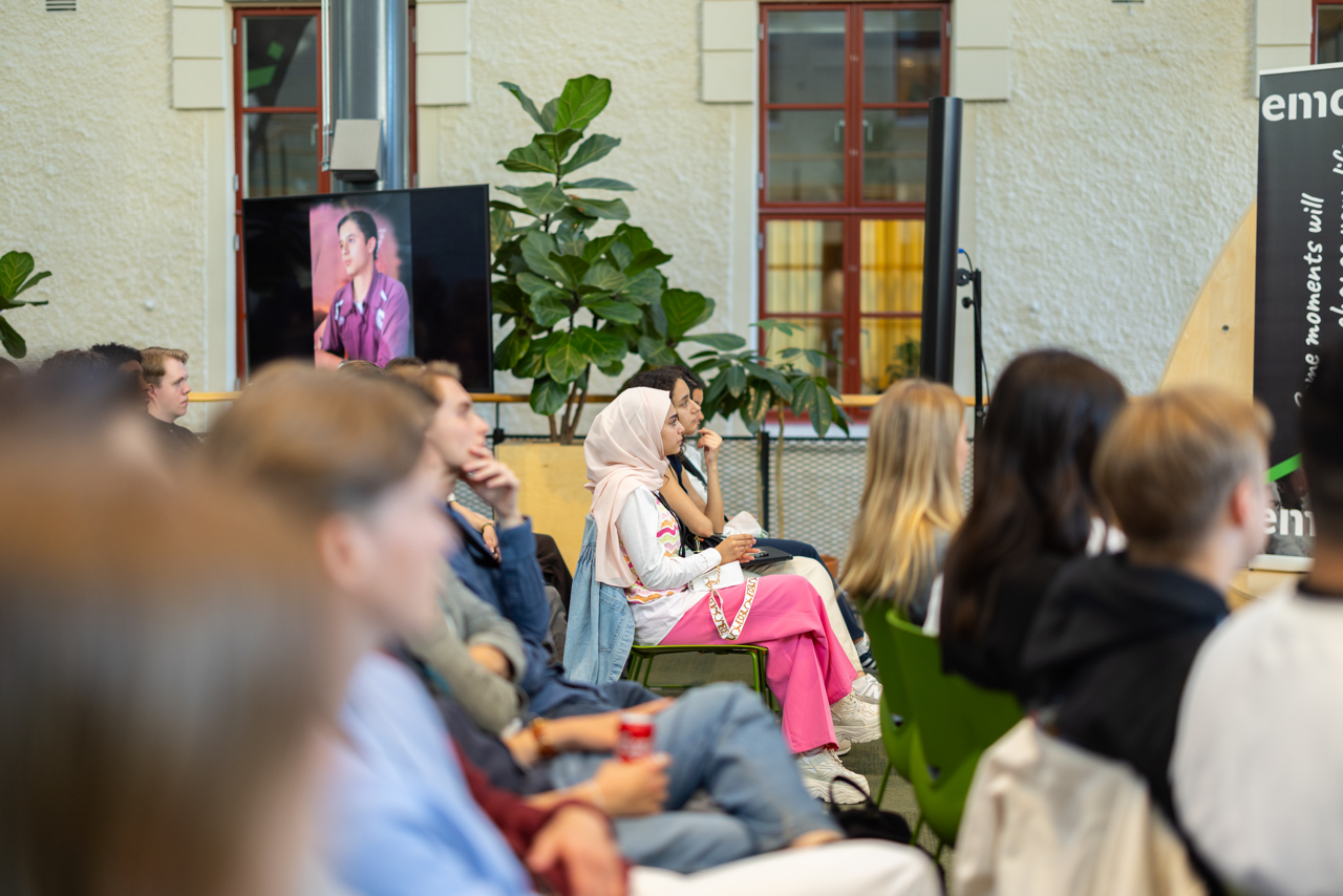 Jenter i entreprenørskap header bilde 