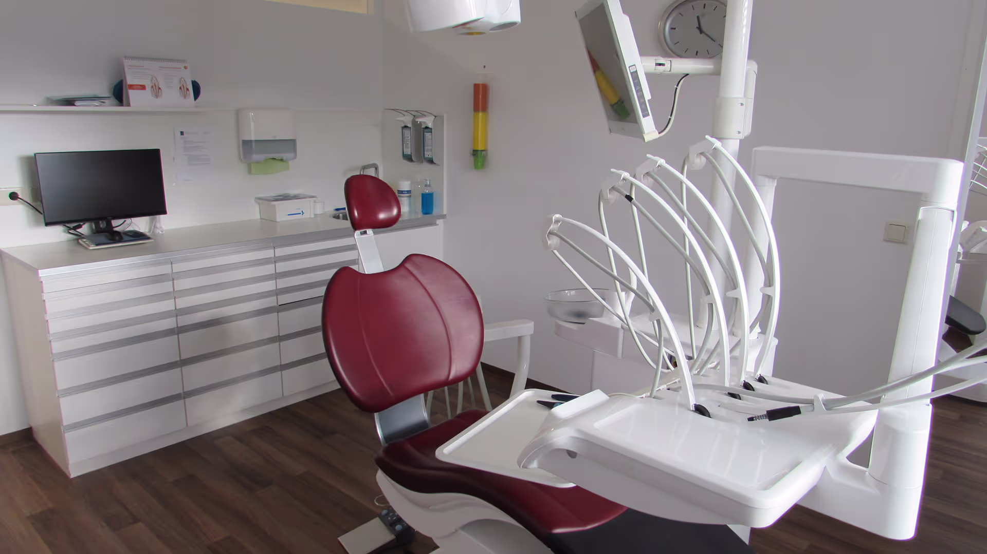 Zahnarztpraxis Schluesslberg