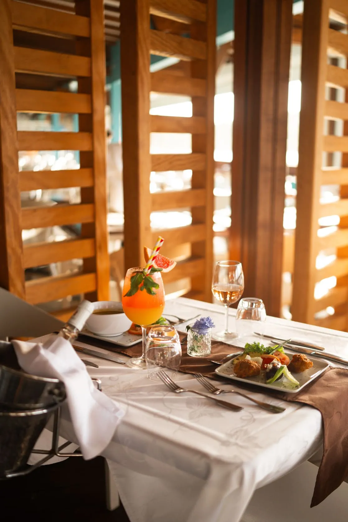Restaurant O'Deck Bambou Resort Martinique terrasse extérieure dîner