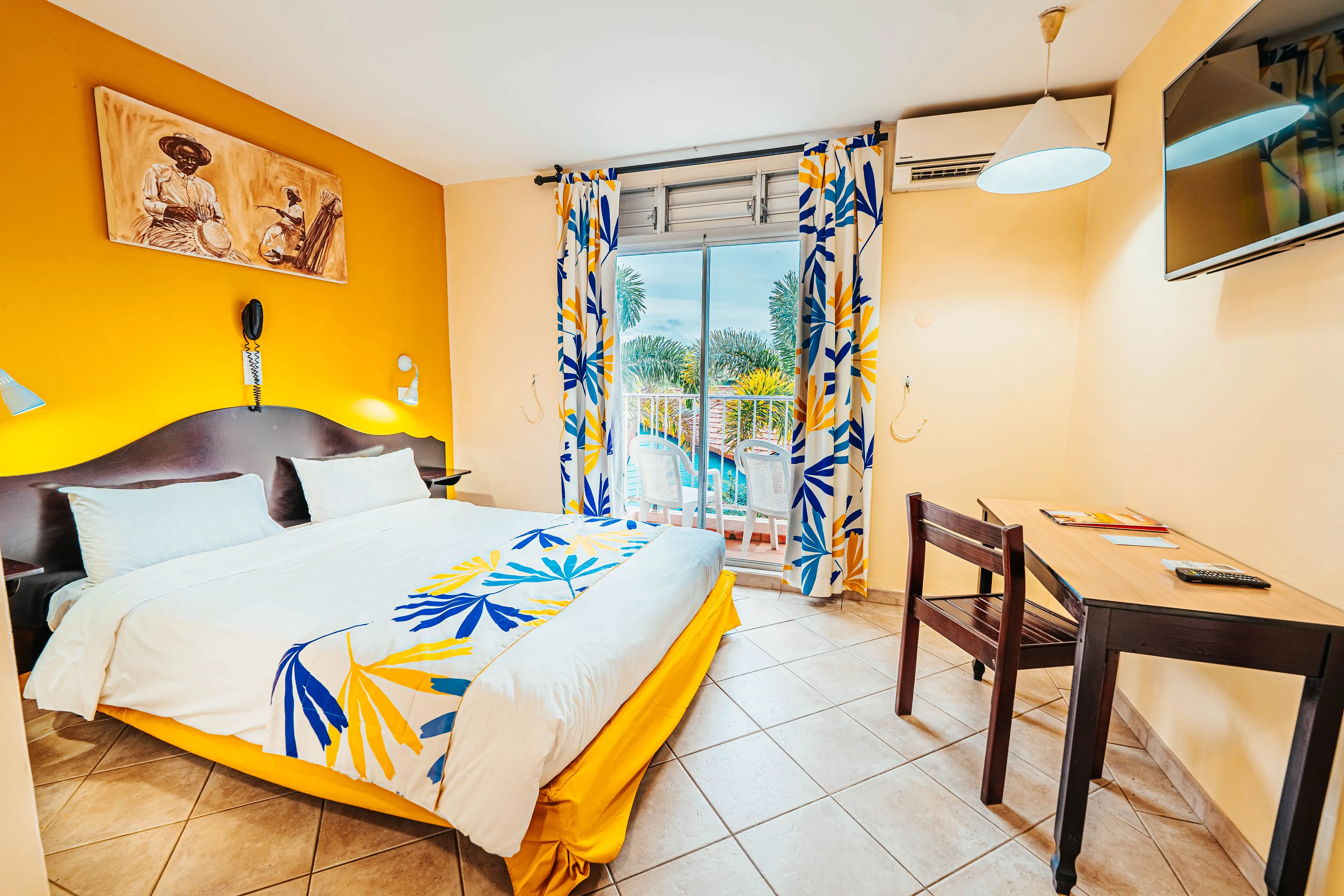 Gran Kay Tropical Classic Room with double bed balcony sea view Martinique