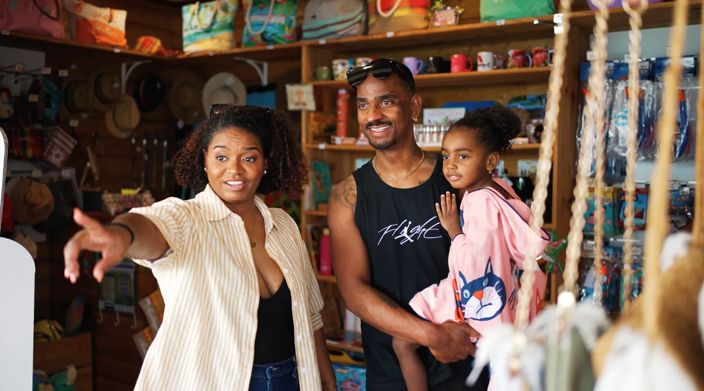 Local guide presenting traditional Martiniquan craft store Bambou Resort