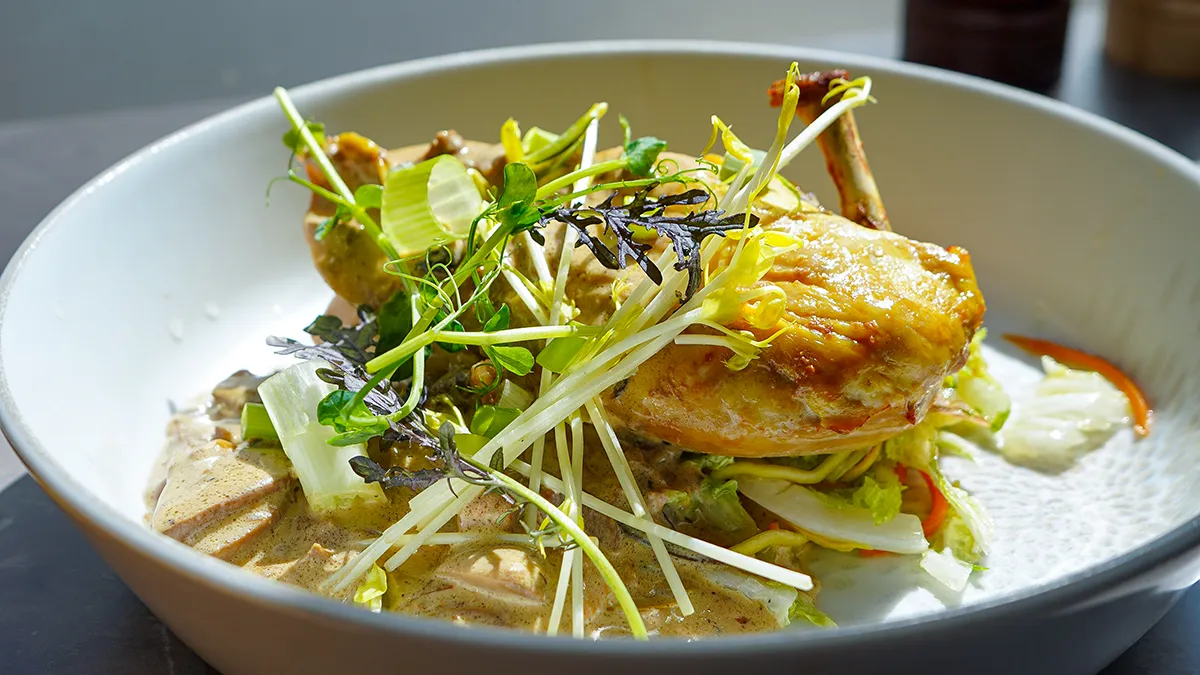 Volaille sauce forestière à Lattes