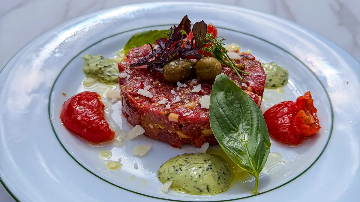 Tartare de bœuf à l'italienne à Lattes