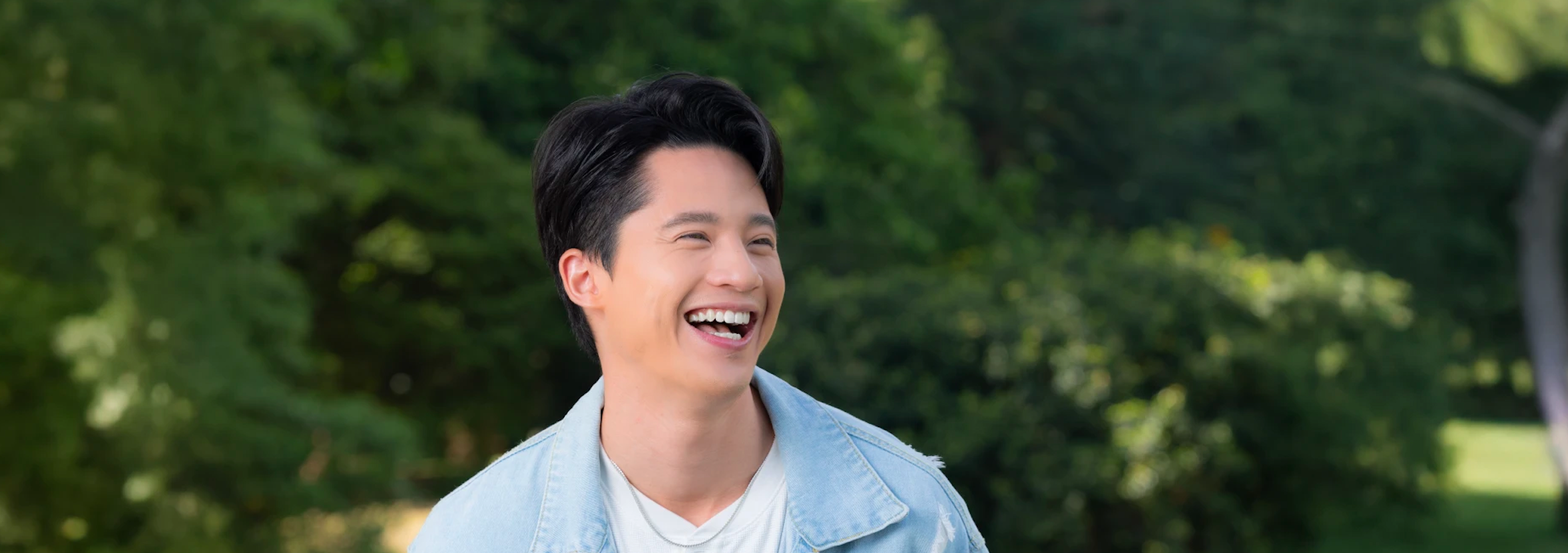 Overbite Explained: Causes, Symptoms & How to Fix It