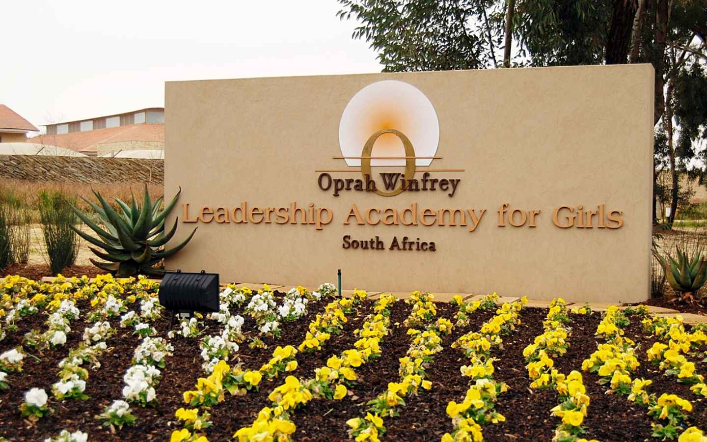 Ossewa, Oprah Winfrey Leadership Academy for Girls, CC BY-SA 3.0
