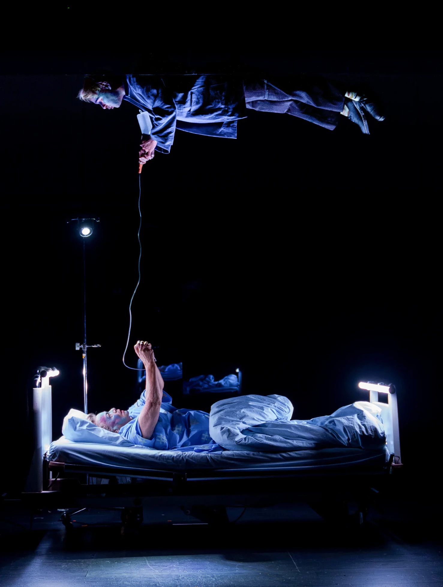 DIRECTION: Jette Steckel STAGING: Florian Lösche COSTUME: Pauline Hüners DRAMATURGY: Anika Steinhoff WITH: Alicia Aumüller | Judith Hoffmann | Mirco Kreibich | Daniel Lommatzsch | Matthias Neukirch | Sebastian Rudolph | Charlotte Schwab | Nikola Weisse | Thomas Wodianka