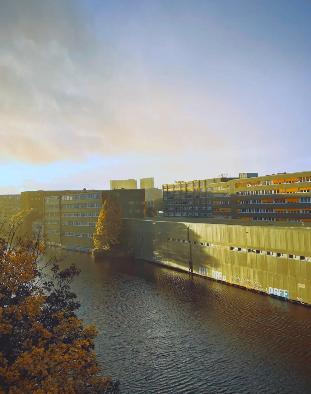 Kanal Westen