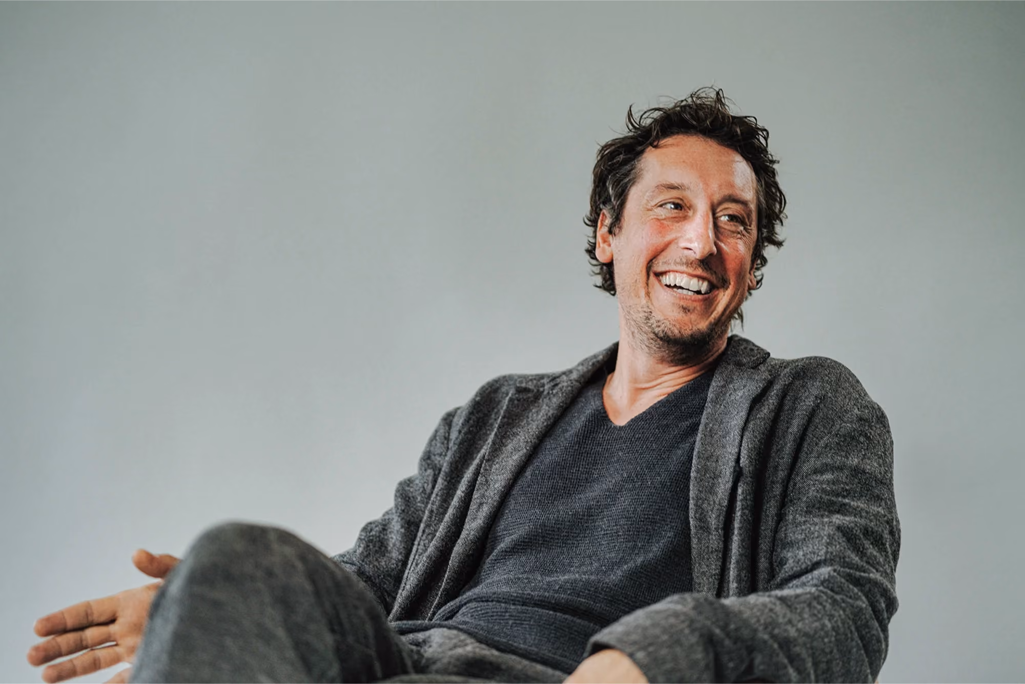 Schauspieler Hans Löw, bei der Agentur ABOVE THE LINE, fotografiert von Alex Bunge