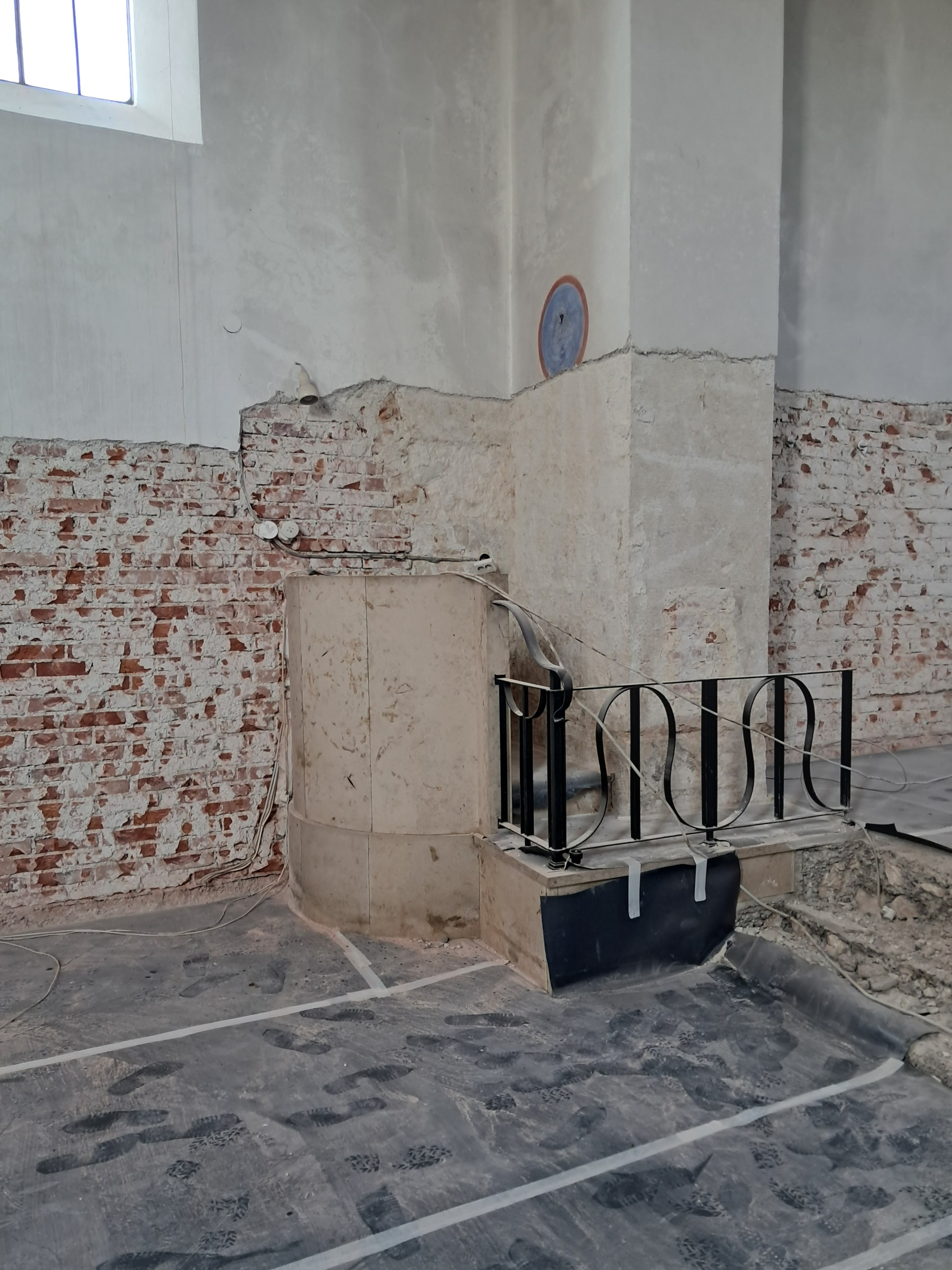 Sanierungsstart in der Pfarrkirche St. Vitus Reistingen