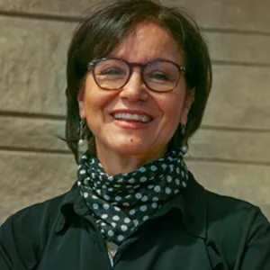 Dr. Dora Tobar