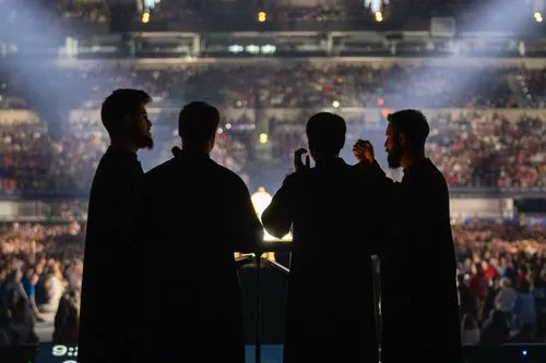 Group of people in Adoration