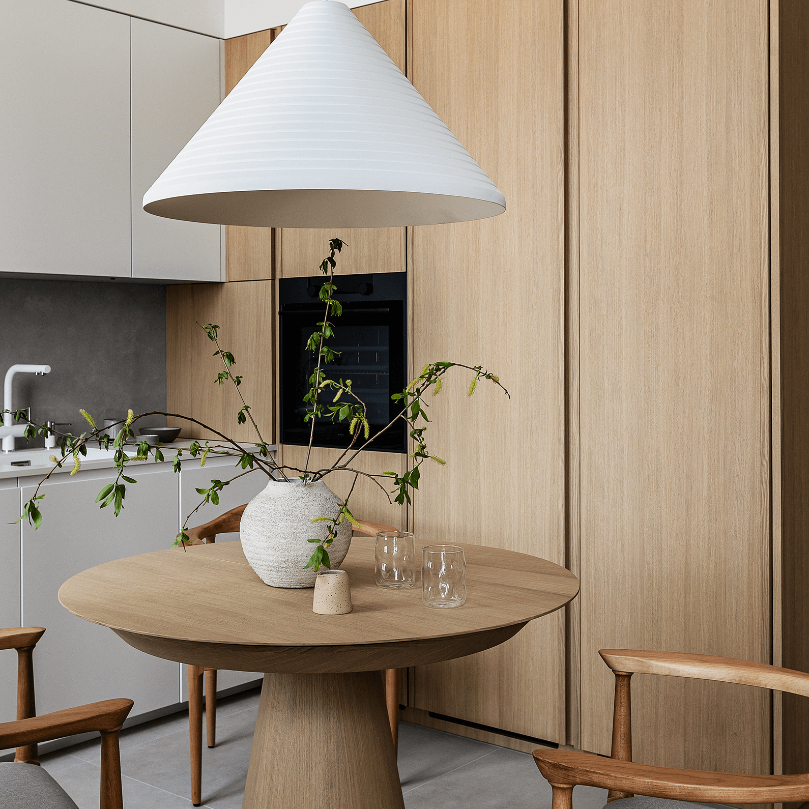 кухня на заказ эмаль, шагал, кухня по индивидуальному проекту