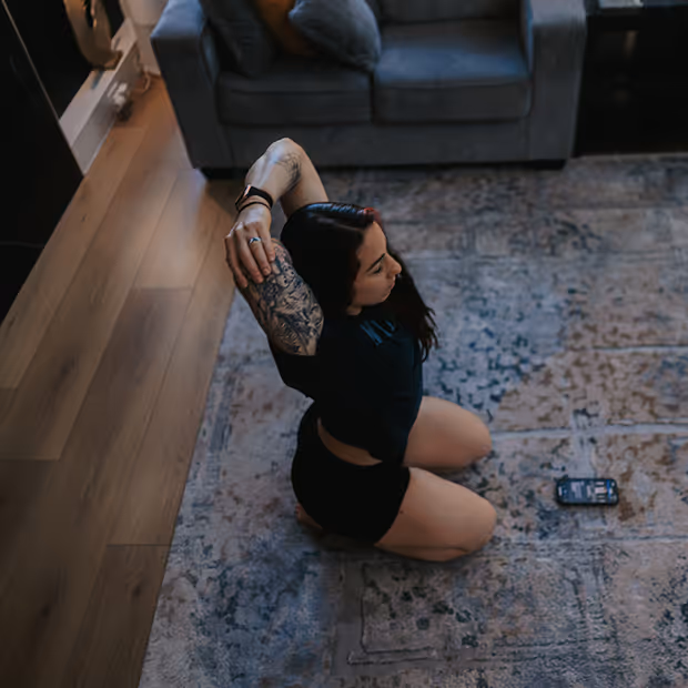 Routine de mobilité pour récupérer après un voyage