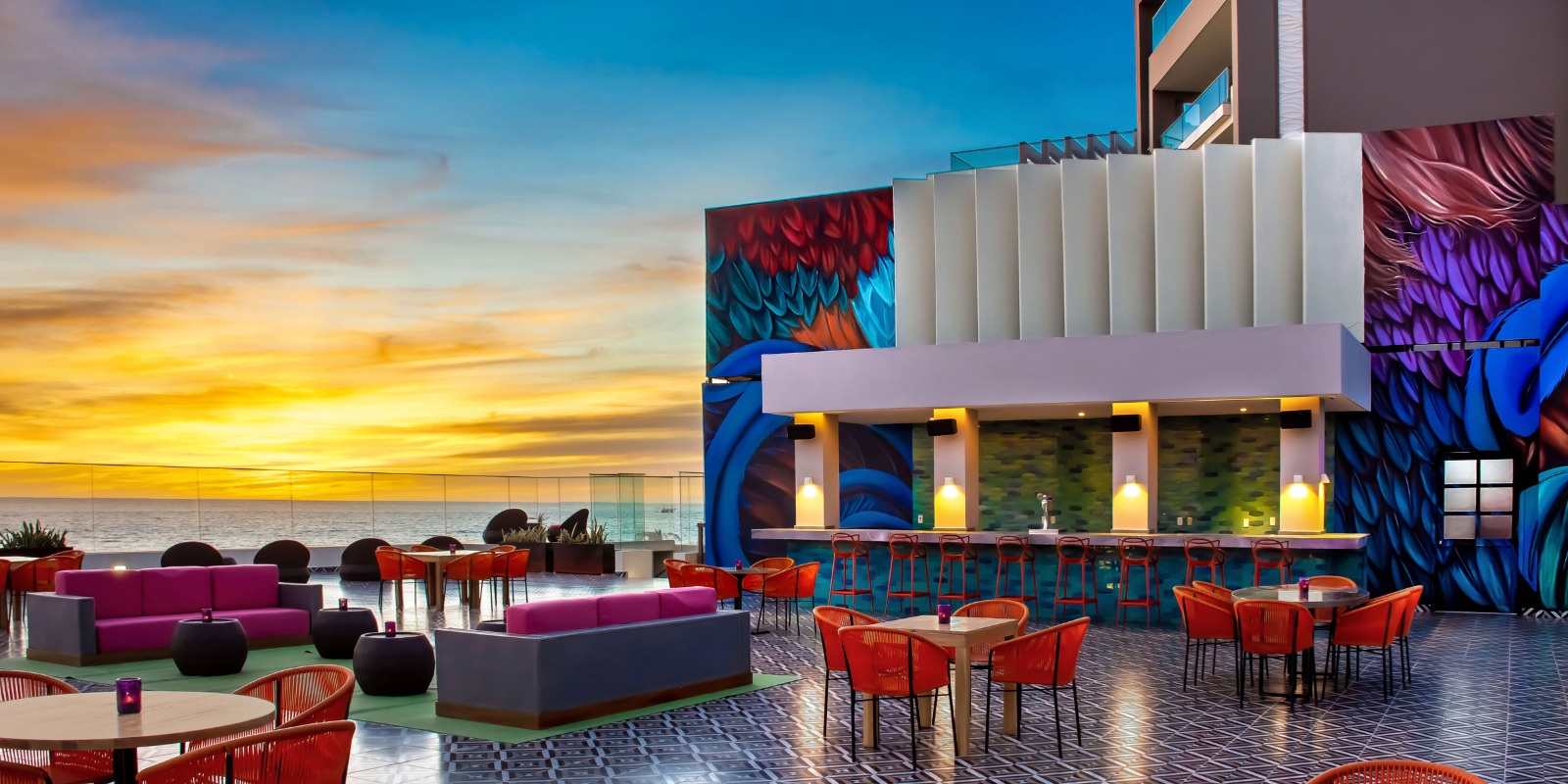 LOS GALLOS TERRACE