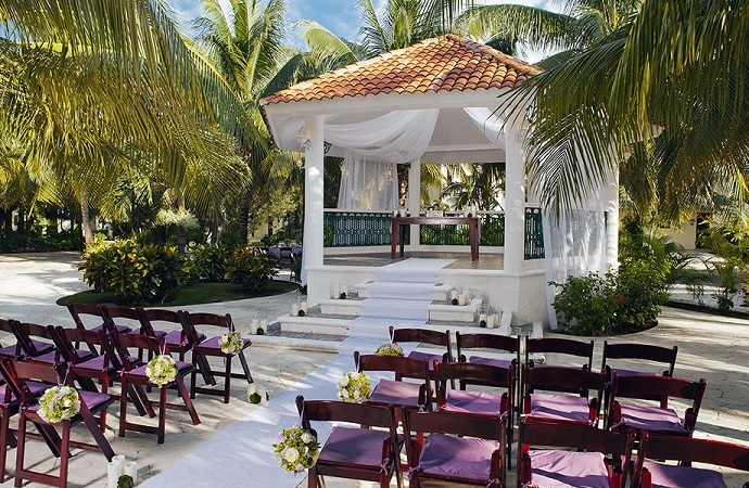 Mexican Kiosk Plaza