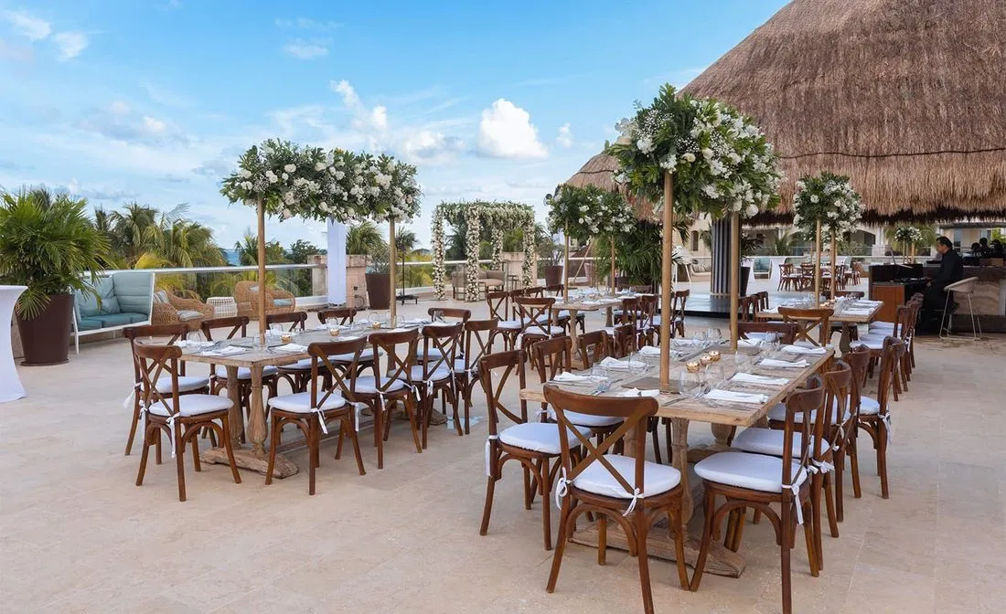Caribbean Lounge