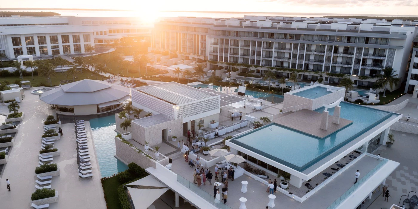 Sky Terrace ($)