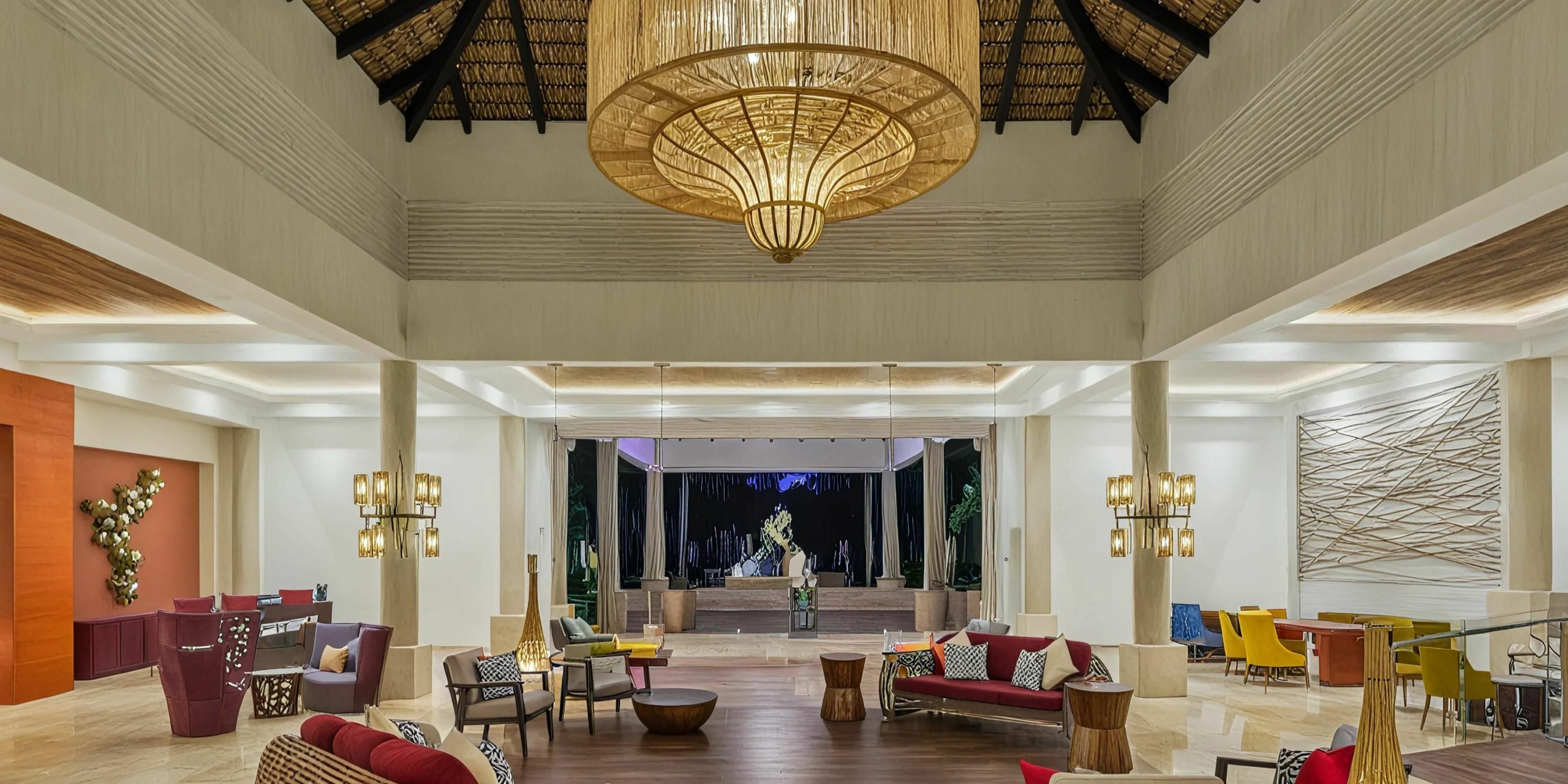 Plaza Lobby