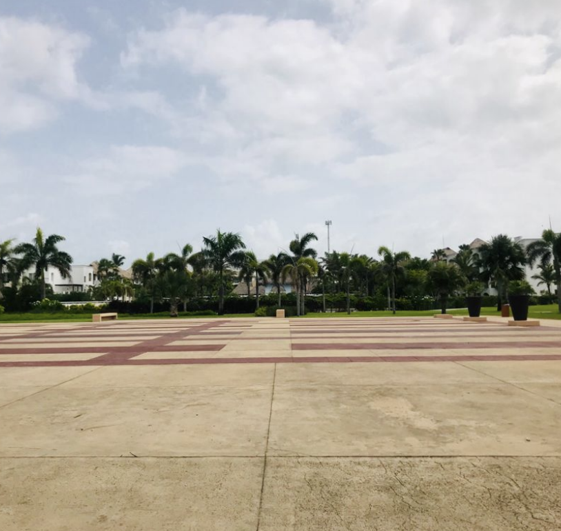 Isle of Wight Plaza